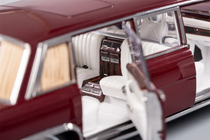 1:18 Mercedes-Benz Pullman MB 600