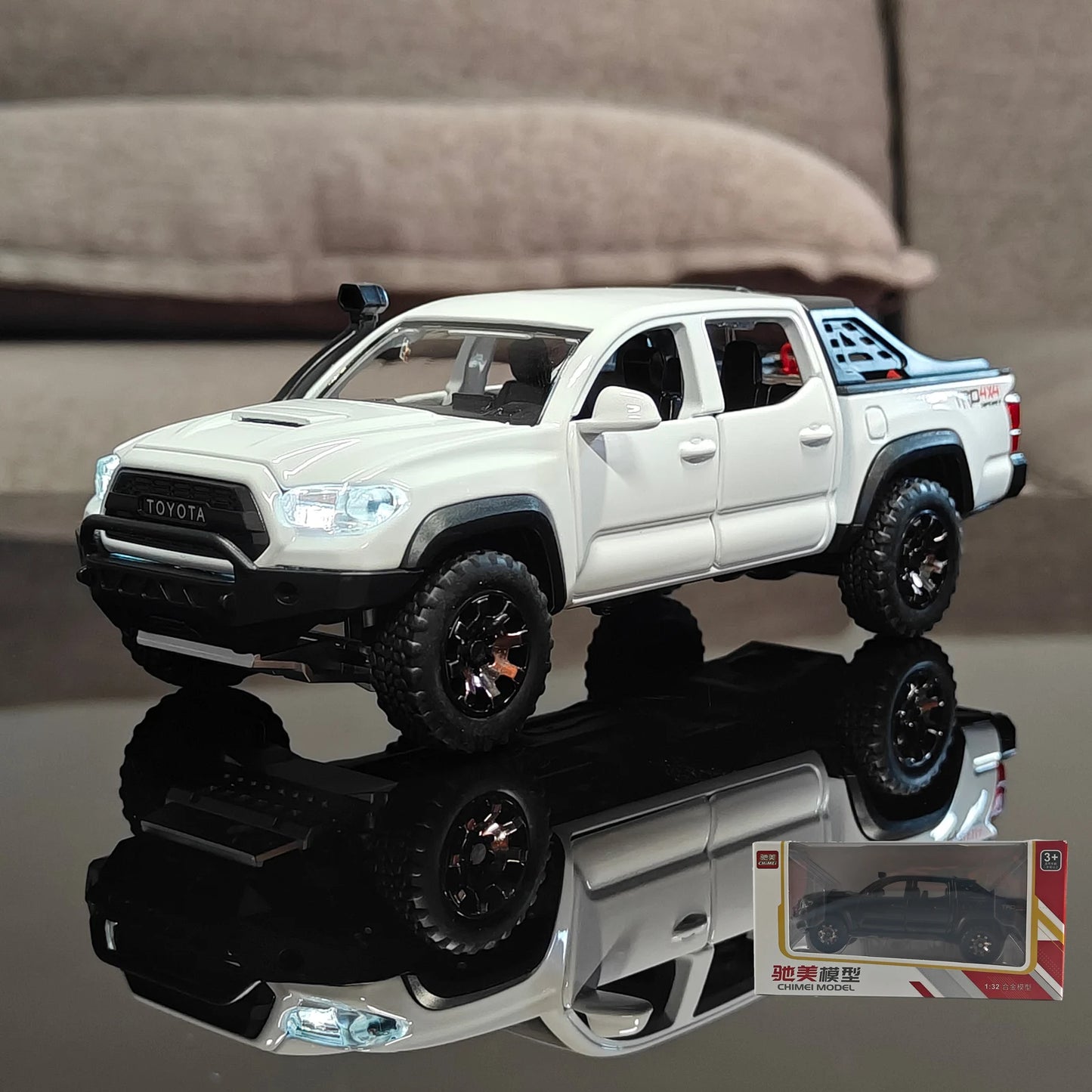 1:32 Toyota Tacoma TRO Off Road