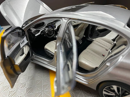 1:18 Peugeot 408