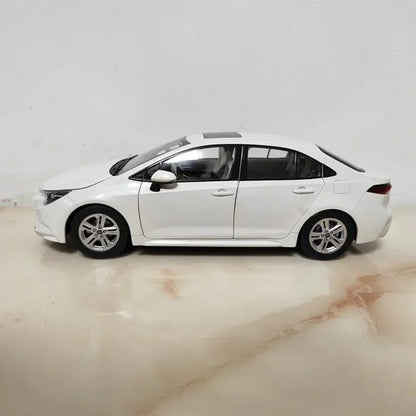 1:18 TOYOTA LEWIN 2022