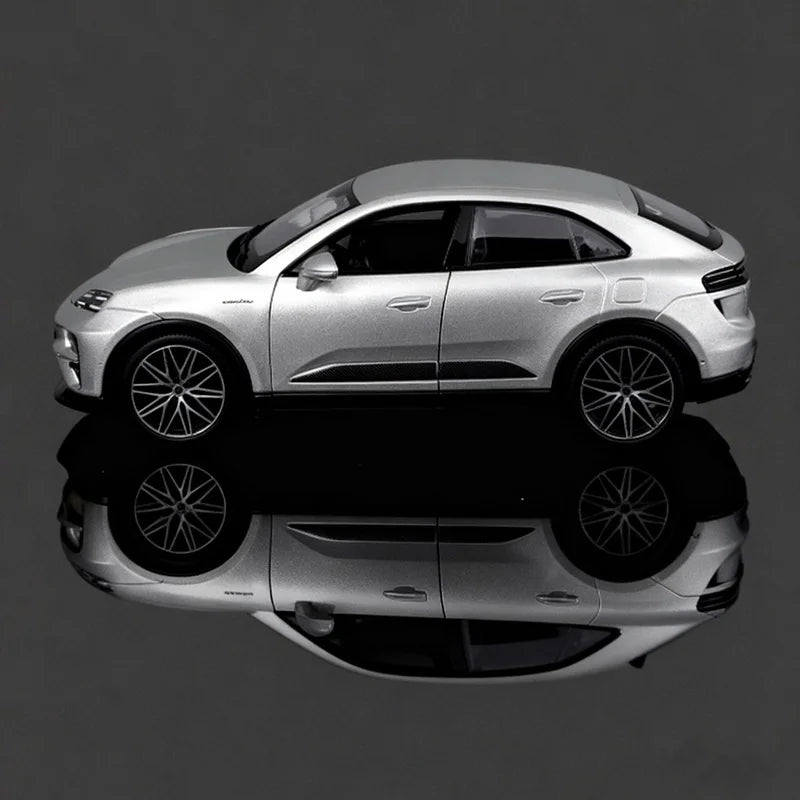 1:24 Porsche Macan EV