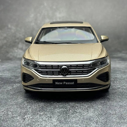 OEM diecast model 1:18 scale VW NEW PASSAT 2022 metal car model static display holiday gift