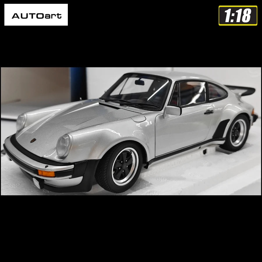 1:18 PORSCHE 911(930) TURBO 3.0