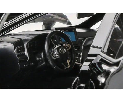 1:18 Toyota Camry 2023