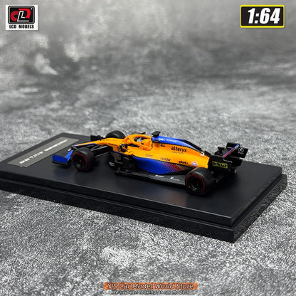 1:64  McLaren MCL35