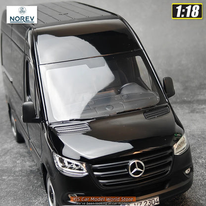1:18 Mercedes-Benz Sprinter 2018