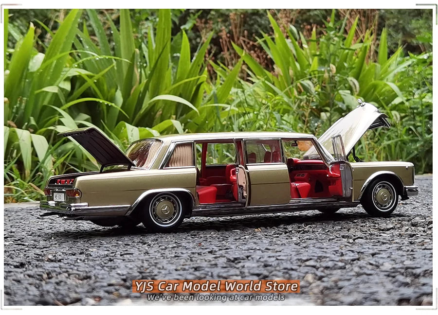 1:18 Mercedes-Benz Pullman MB 600