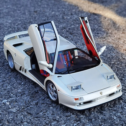 1:18 Lamborghini Diablo SE30 Jota