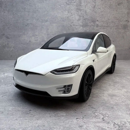 1:18 Tesla Model X