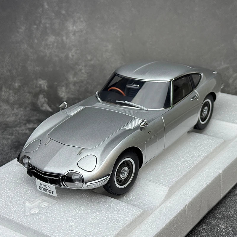1:18 Toyota 2000GT 1967