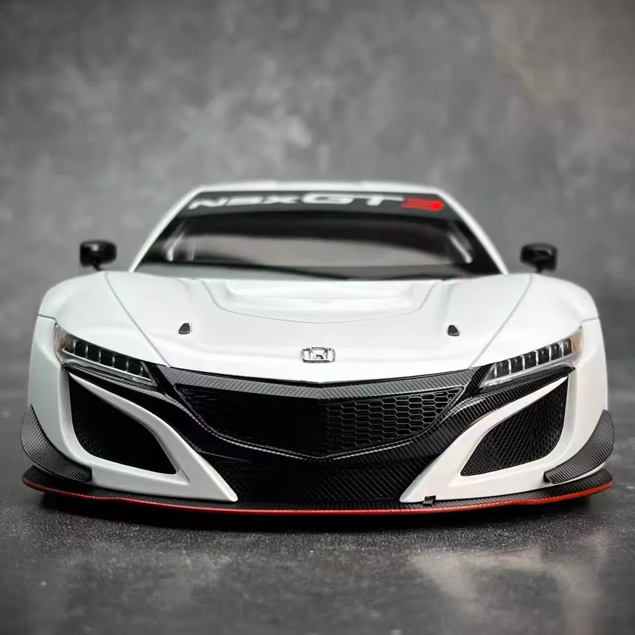 1:18 HONDA NSX GT3 2018