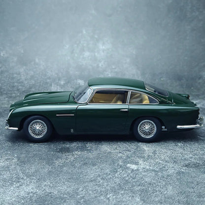 1:18 Aston Martin DB5 "Goldfinger" 007 Movie Edition