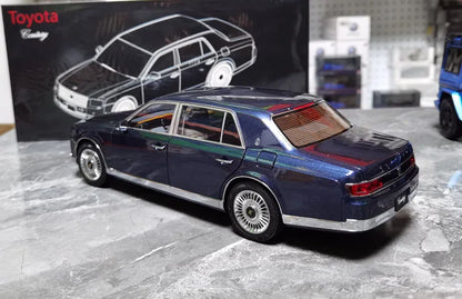 1:18 Toyota Century