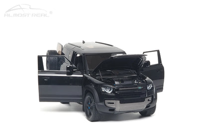 1:18 New 2020 Land Rover Defender 90