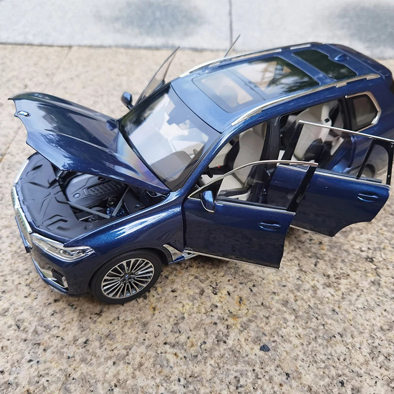 1:18 BMW X7 G07 2019