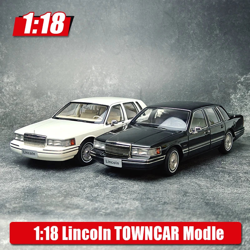 1:18 Lincoln TOWNCAR