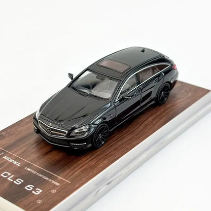 1:64 Mercedes-Benz C63S W218 Station Wagon Coupe