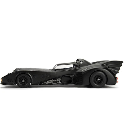 1:24 Batmobile Bat 1989