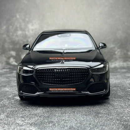 1:18 Mercedes-Benz Maybach S680 Black 2023
