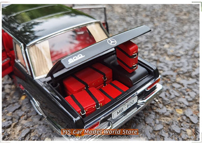 1:18 Mercedes-Benz Pullman MB 600