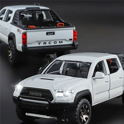 1:24 Toyota Tacoma Pickup