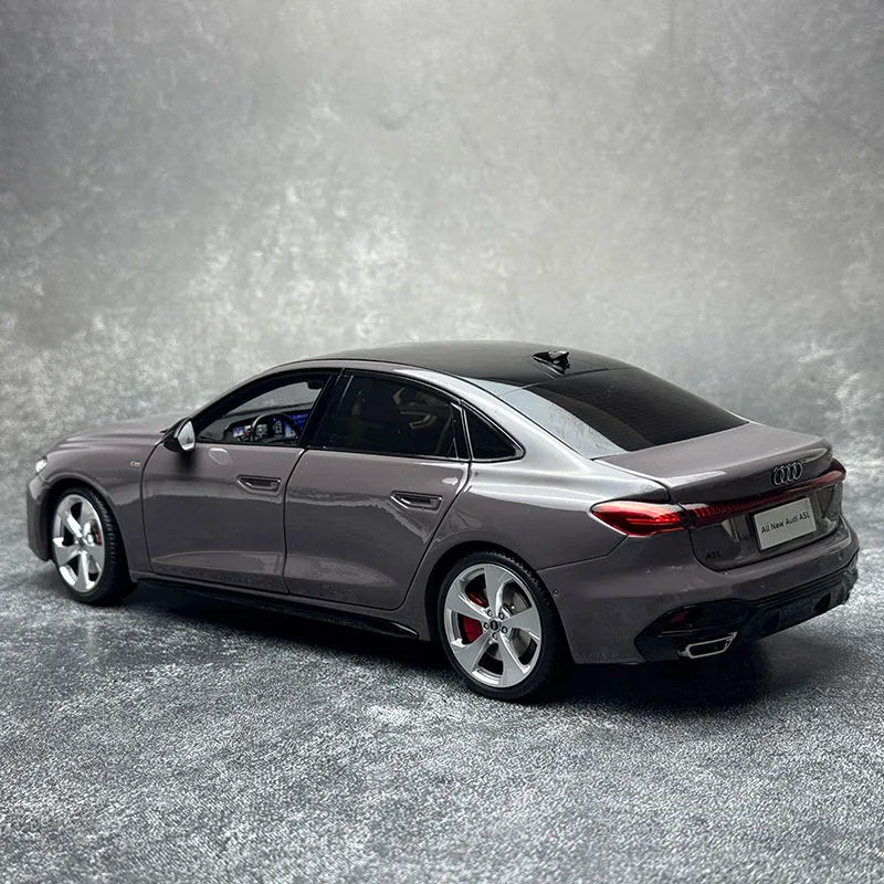 1:18 Audi A5L 2025