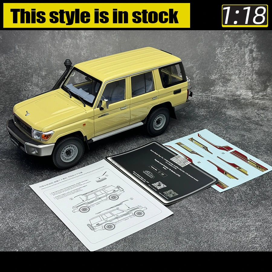 1:18 Toyota Land Cruiser 76 2017 LC76