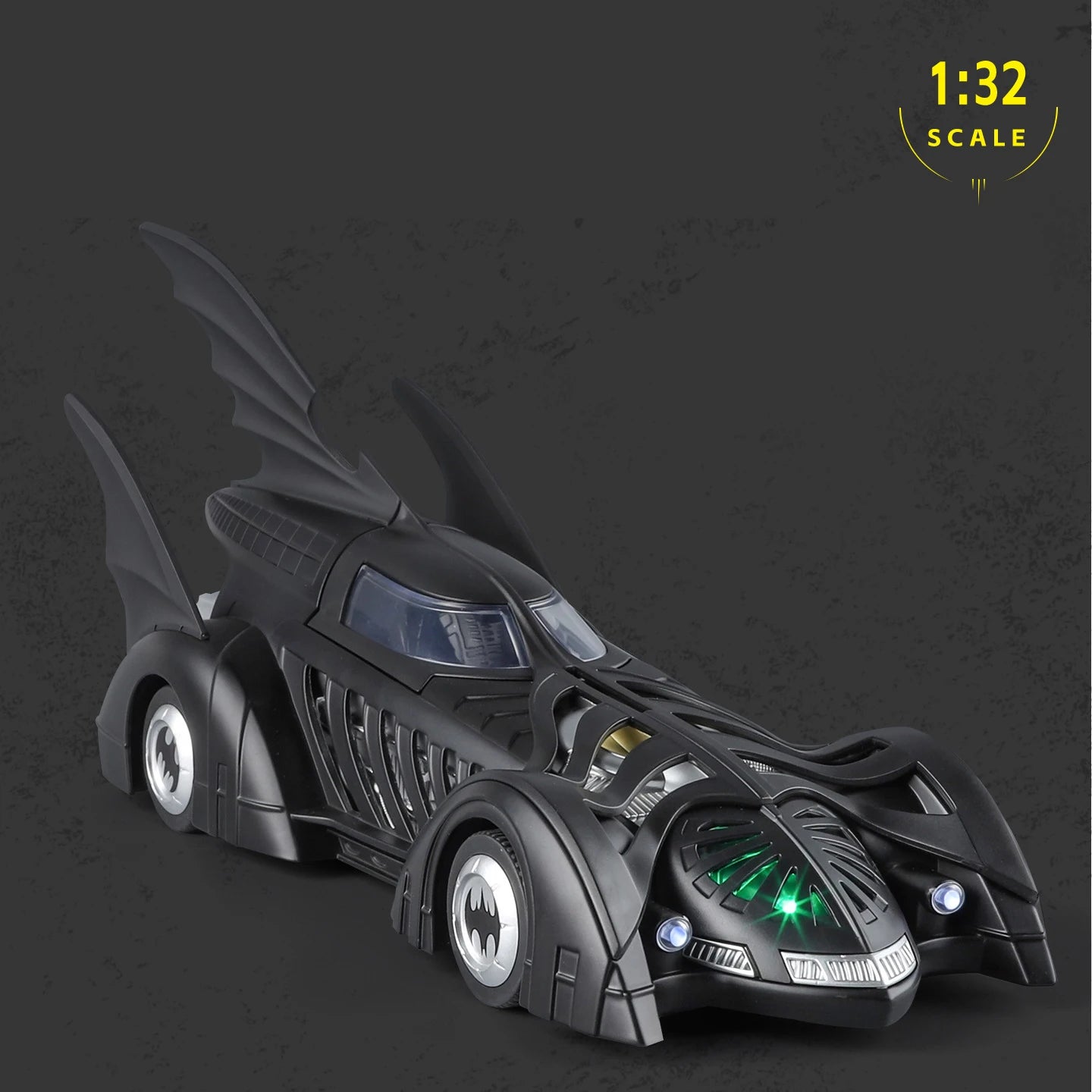 1:32 1995 Batmobile Classic Movie Car