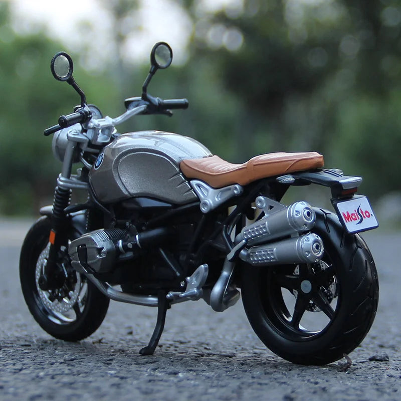 1:12 BMW R Nine T Scrambler