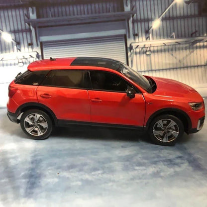 1:18 Audi Q2L