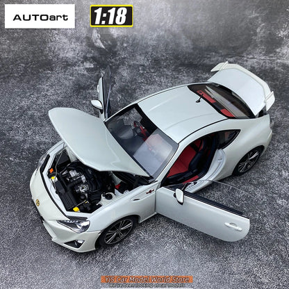 1:18 Toyota 86GT