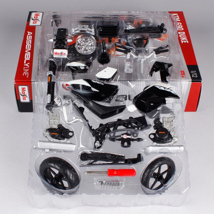 Assembly Version 1:12 KTM 690 Duke