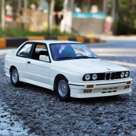 1:24 BMW M3 E30 1988