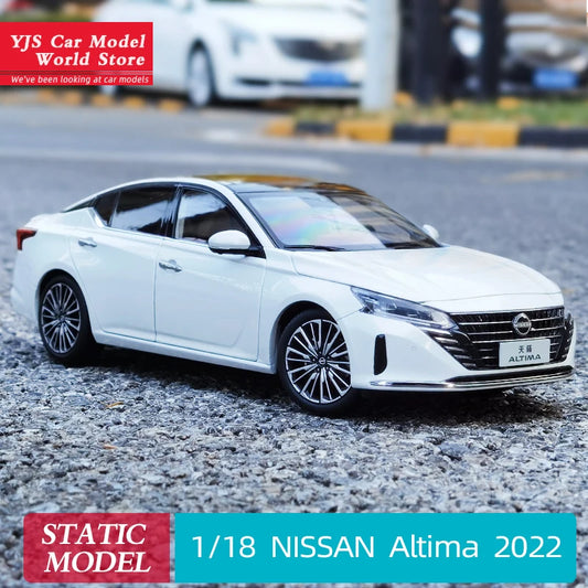 1:18 Nissan Teana 2022