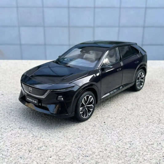 1:18 MAZDA EZ-60 EZ60