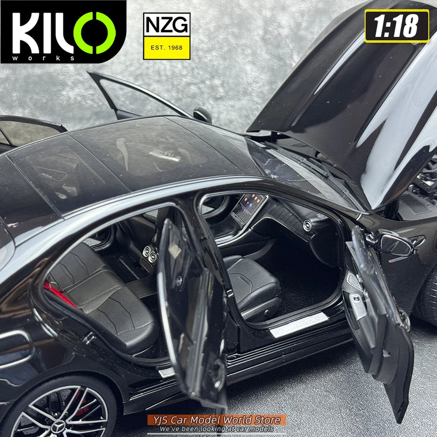 1:18 Mercedes-Benz C63