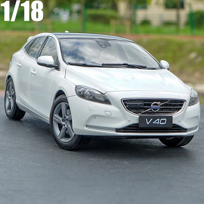 1:18 Volvo V40 2016