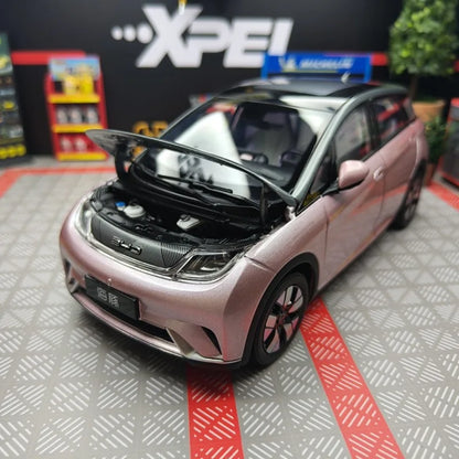 1:18 BYD Dolphin