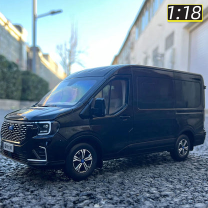 1:18 Ford TRANSIT V348 T8