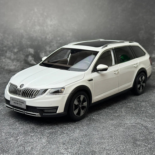 1:18 Volkswagen Skoda Sharp