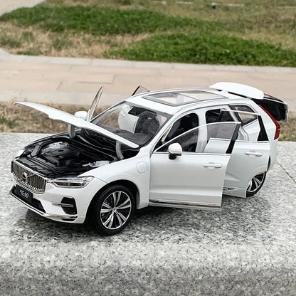 1:18 Volvo XC60 2022