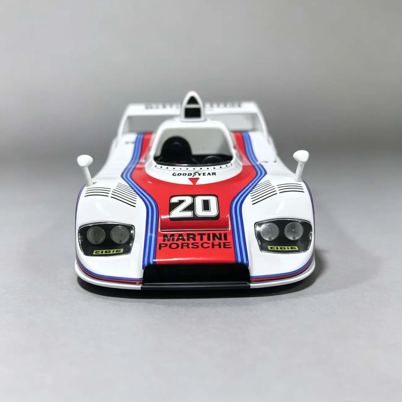 1:18 Porsche 936 Rally