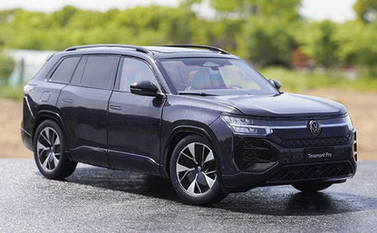 1:18 Volkswagen Teramont Pro 2025