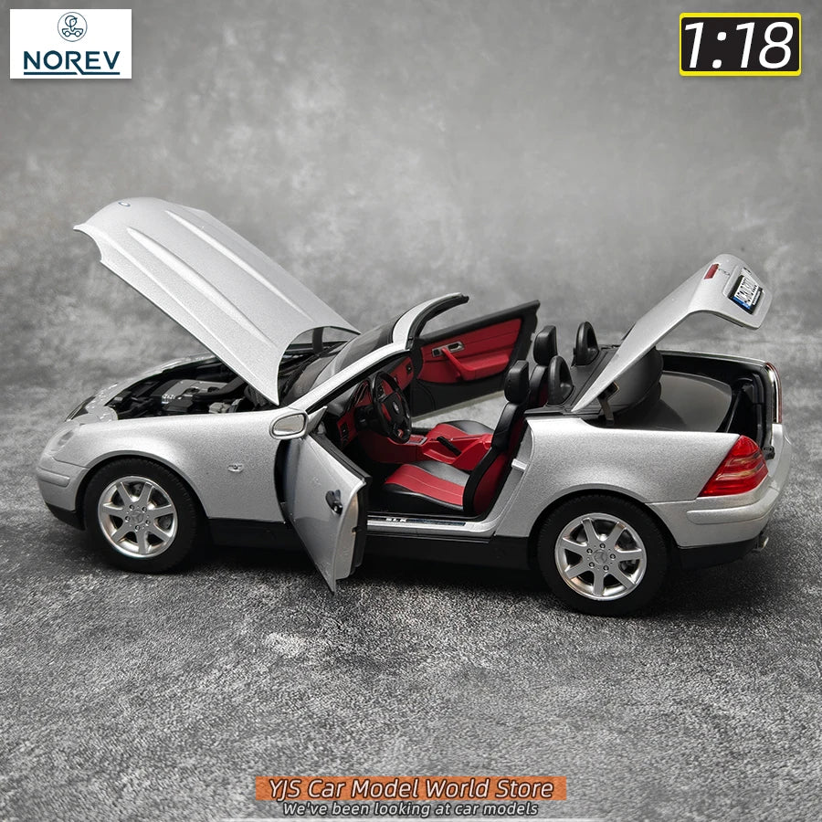 1:18 Mercedes-Benz SLK 1996