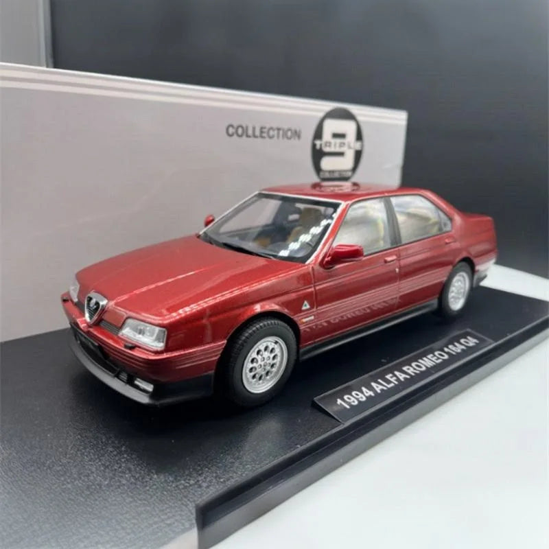 1:18 1994 Alfa Romeo 164 Q4