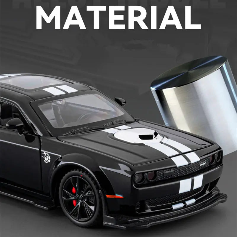 1:32 Dodge Challenger SRT Hellcat