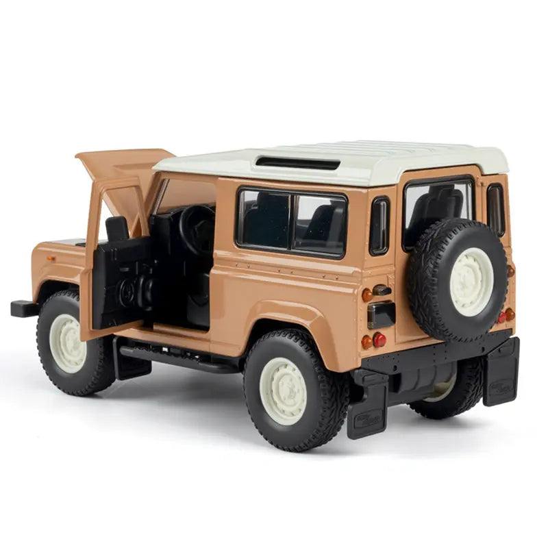 1:32 Land Range Rover Defender 90