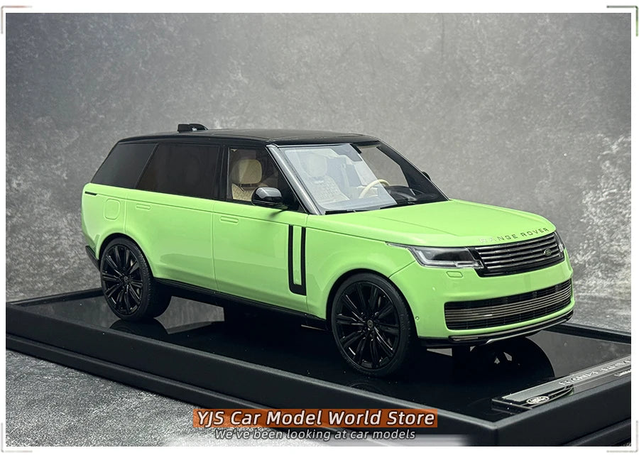 1:18 Range Rover LWB (Long Wheelbase) SUV 2022