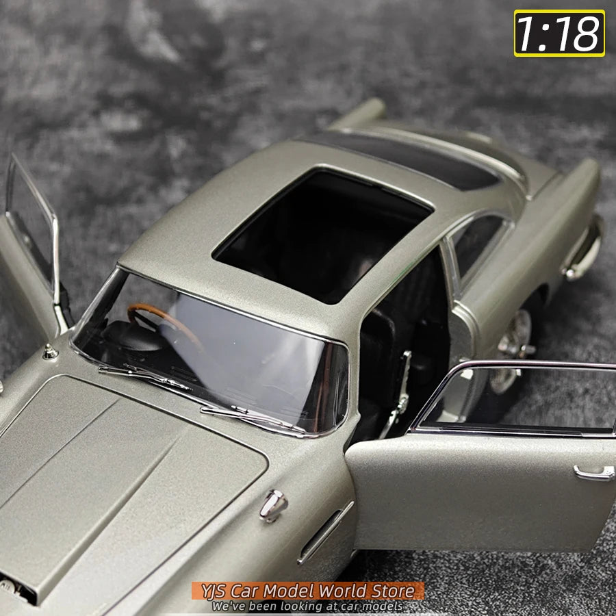 1:18 Aston Martin DB5 007