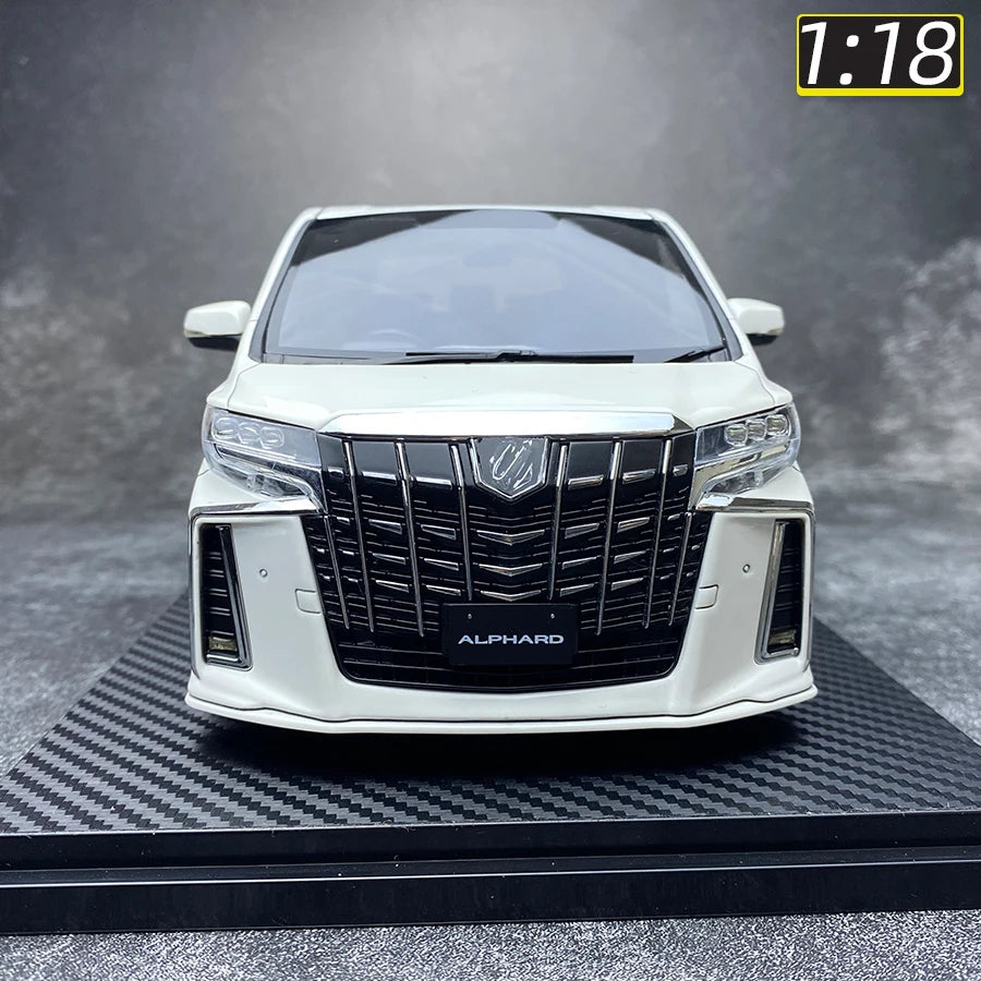 1:18 Toyota Alphard H30W